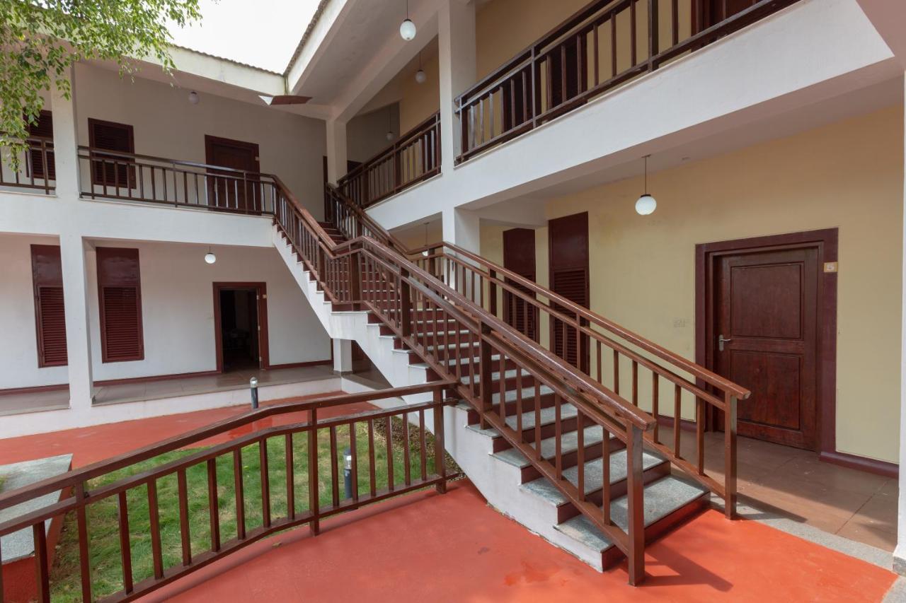 Kstdc Hotel Mayura Yagachi, Belur Belur  エクステリア 写真